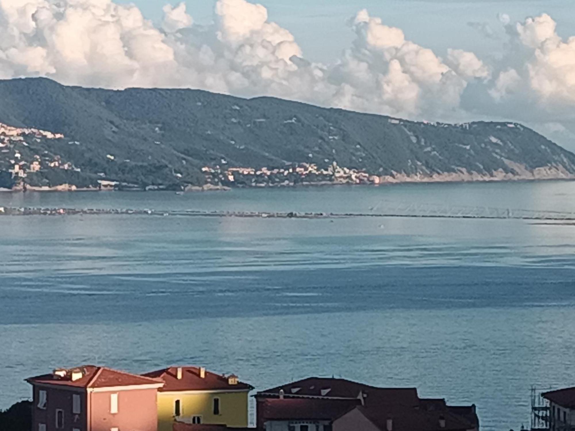 Apartamento Ca'Di Gilbi E Pasqui La Spezia Exterior foto